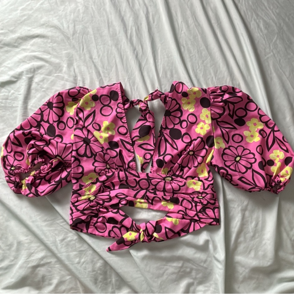 Floral Pink Puff Sleeve Top